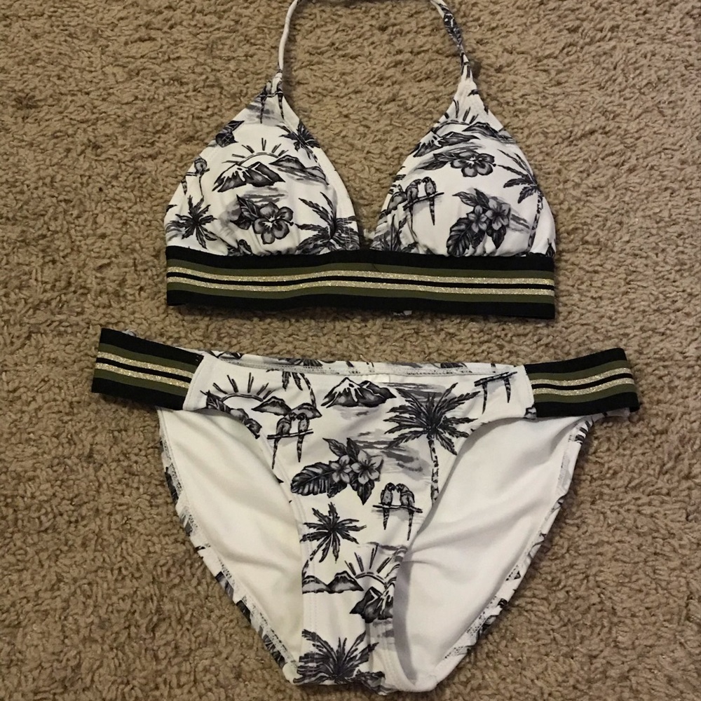 Xhilaration Bikini Set